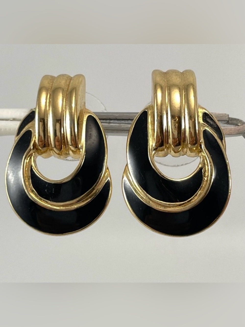 Trifari Vintage Gold Tone Black Enamel Twist Design Pierced Pair Of Earrings